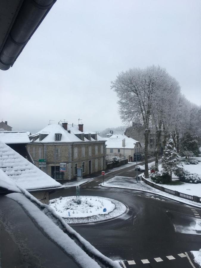 Les 3 Berets Chambres D'Hotes Oloron-Sainte-Marie Exterior foto